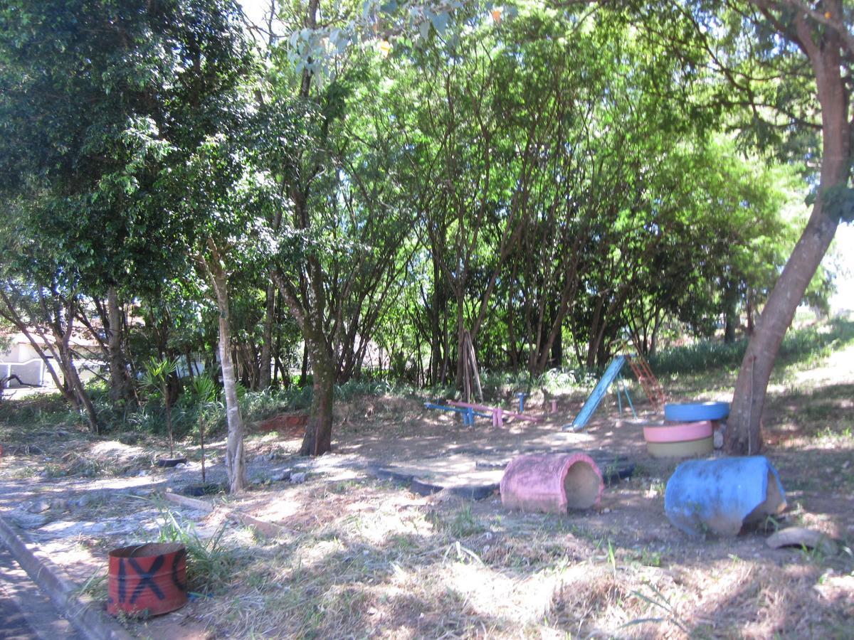 Hostel Famille Brun Trevo São João da Boa Vista Exteriör bild